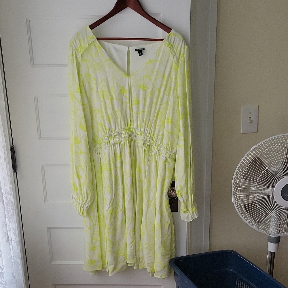 Elegant Yellow Floral Dress